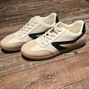 Dolce Vita Beige and Black Athletic Sneakers